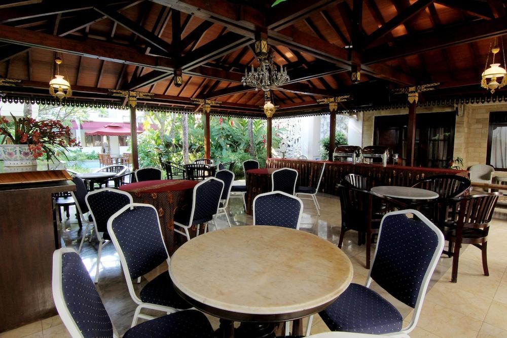 Indah Palace 3* Yogyakarta