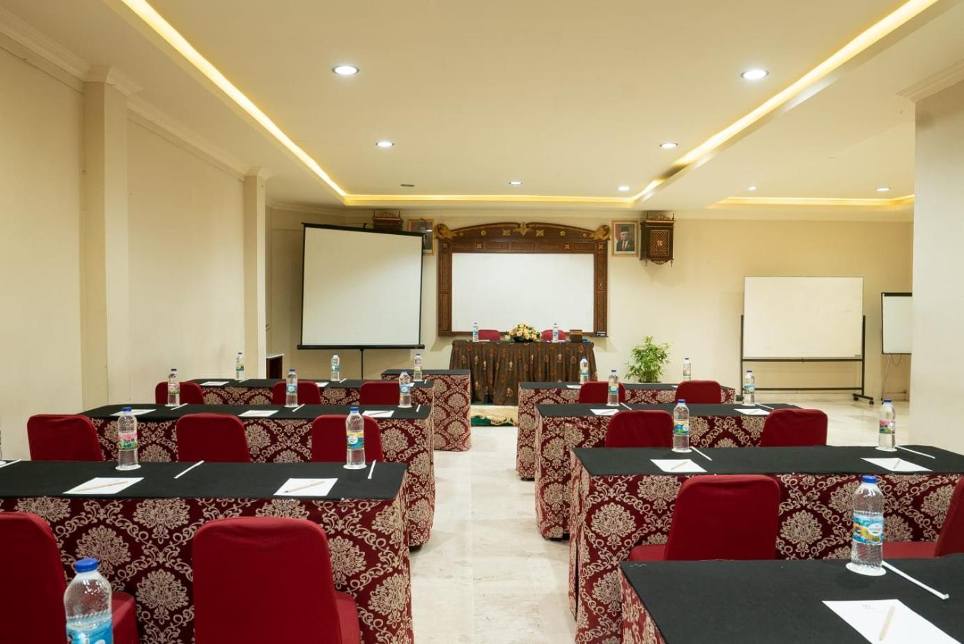 Indah Palace Hotel Yogyakarta