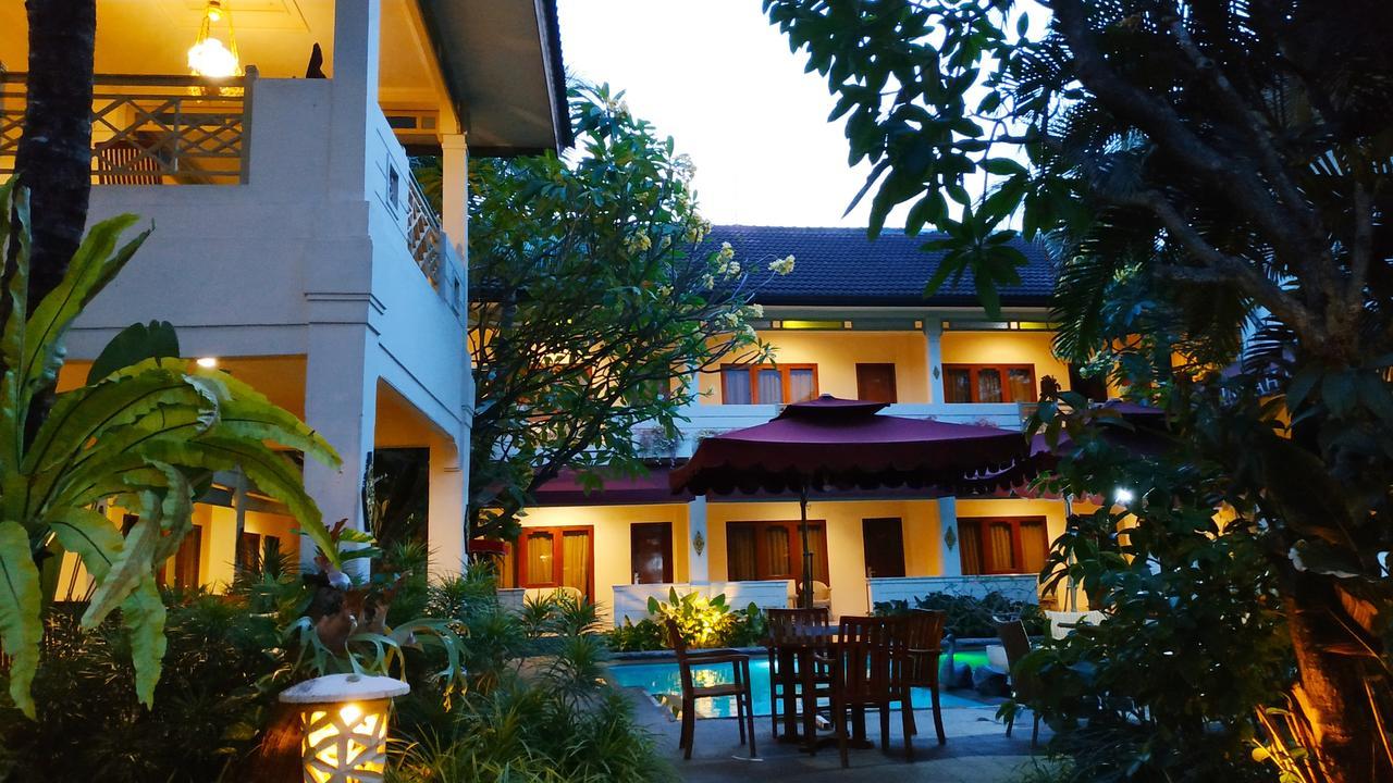 Hotel Indah Palace 3*