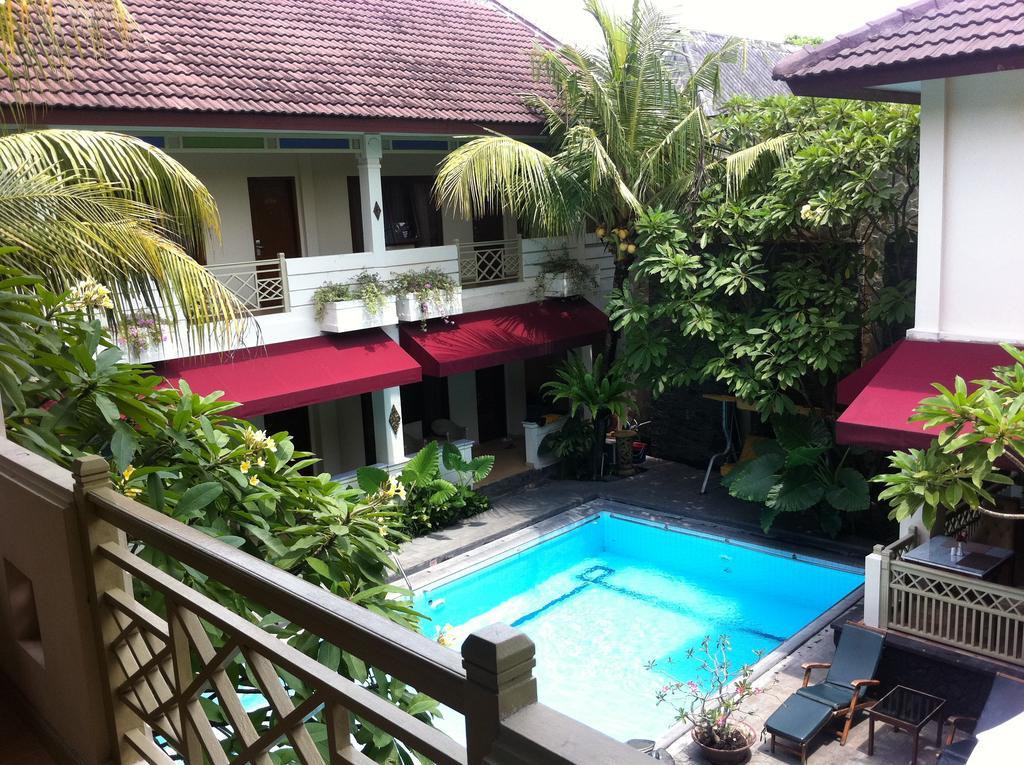 Indah Palace 3*