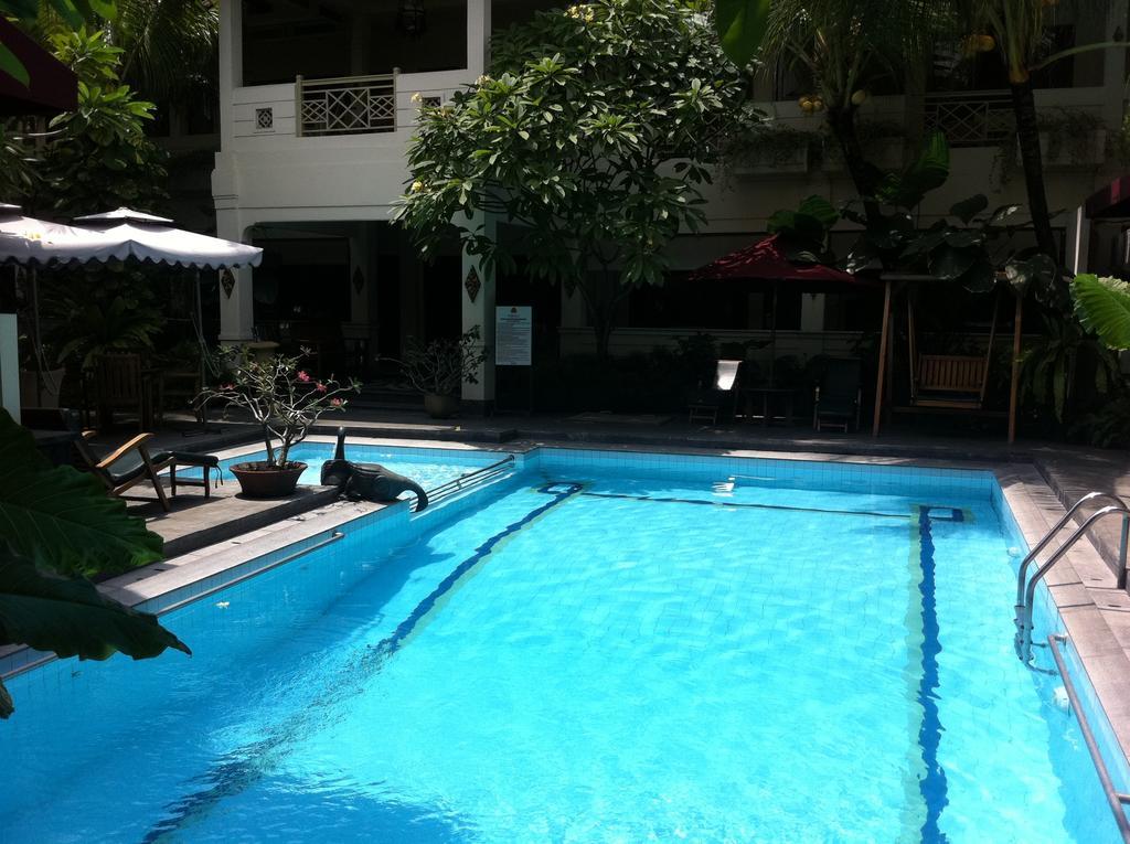 Indah Palace