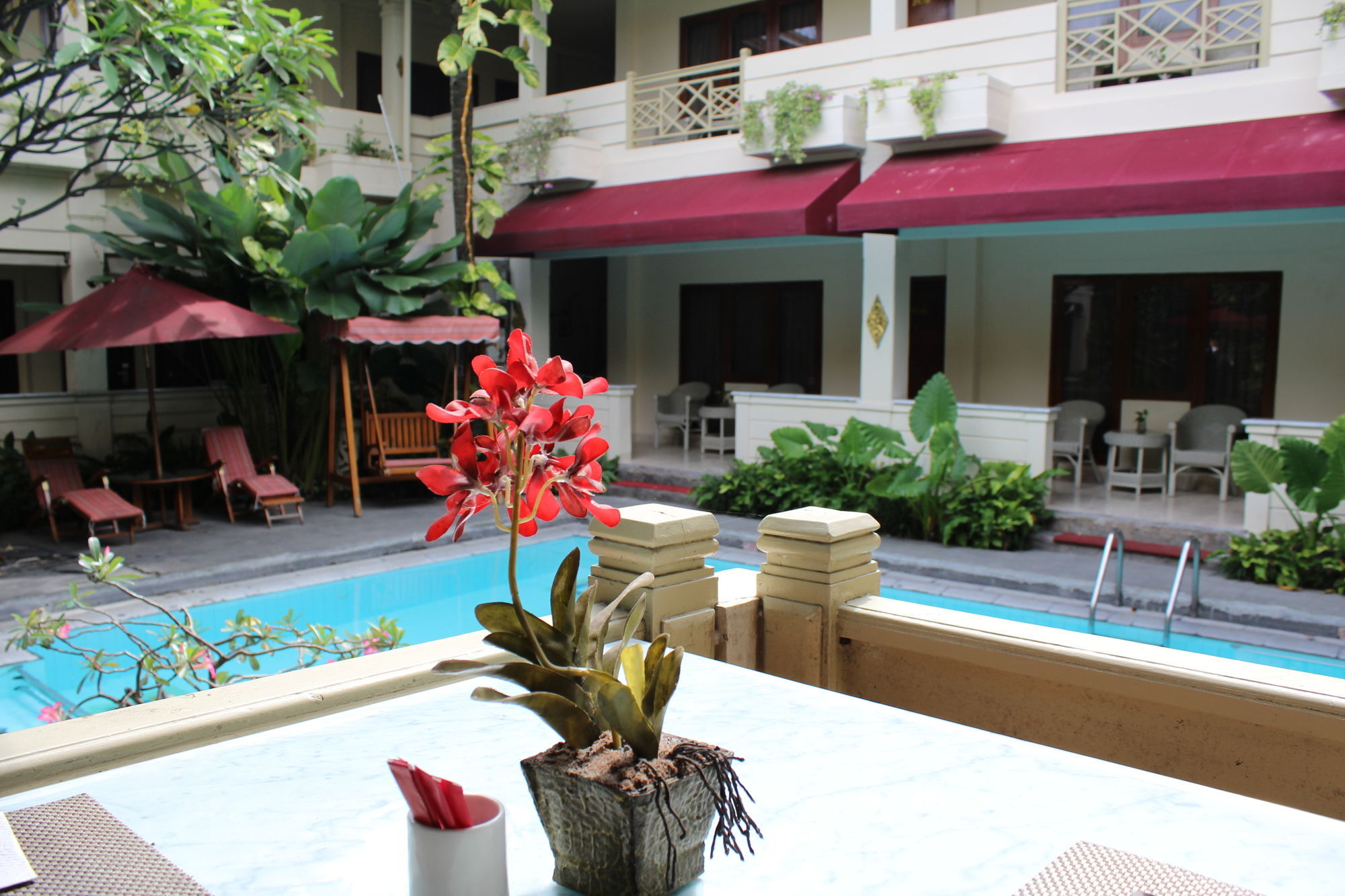 Hotel Indah Palace