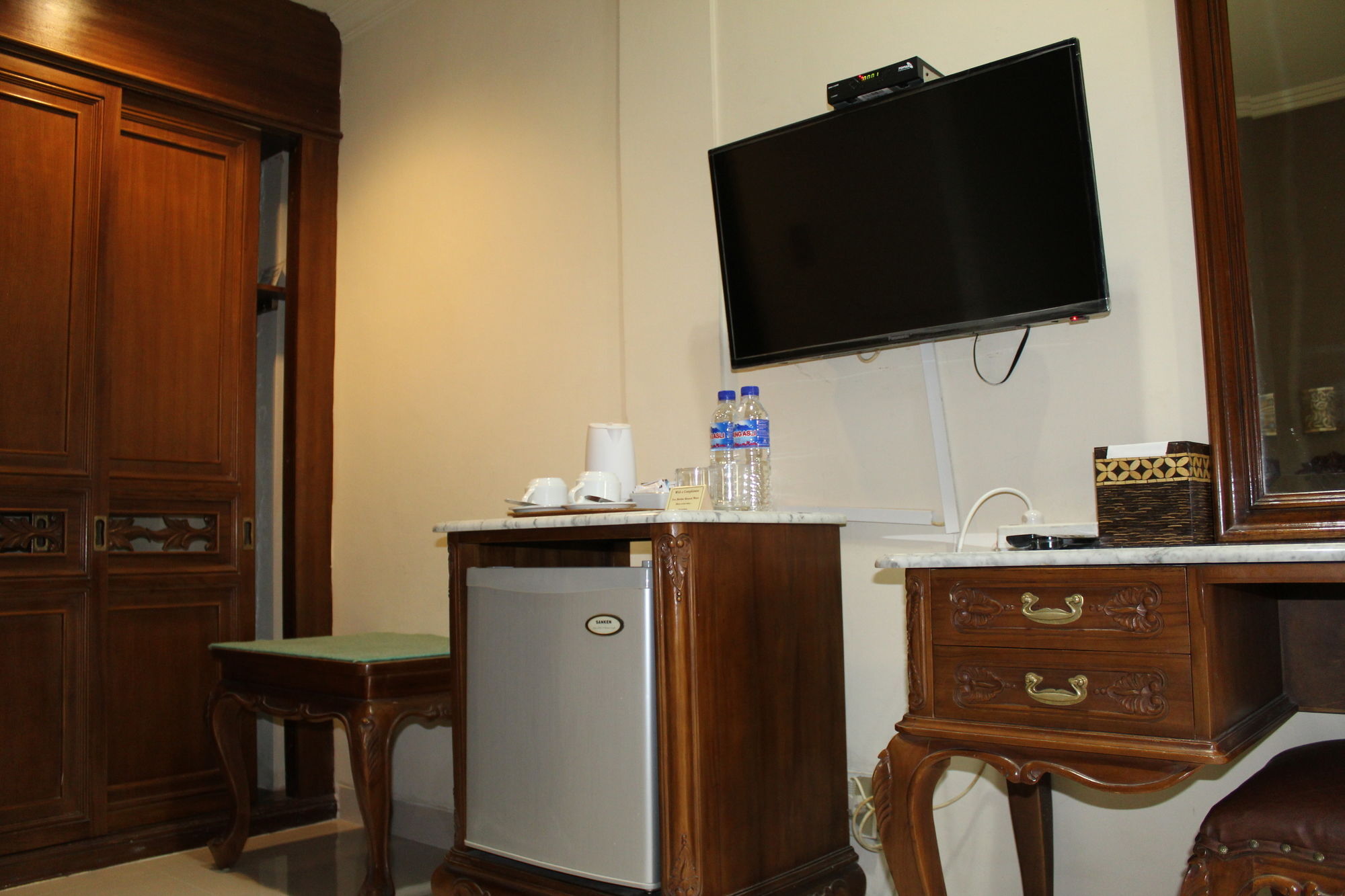 Hotel Indah Palace